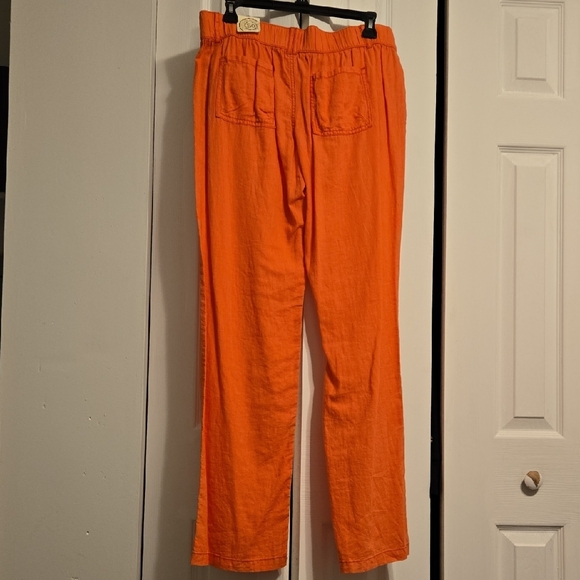 Juniors Pink Pants - Picture 3 of 3